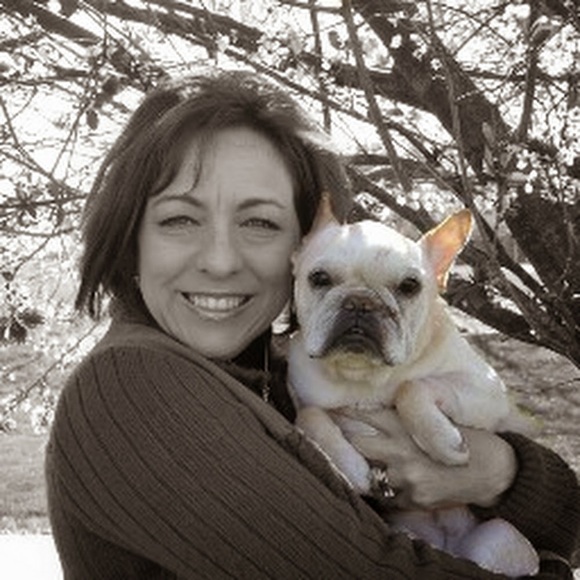 Meet your Posher, Renee - Picture 1 of 1